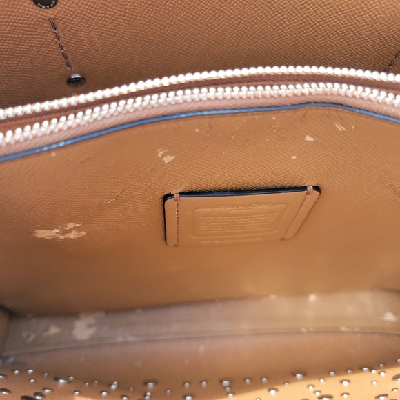 GUC Coach Charlie Carry All 28 In Midnight With Prarie Rivets(Interior Flaw) - Picture 14 of 16